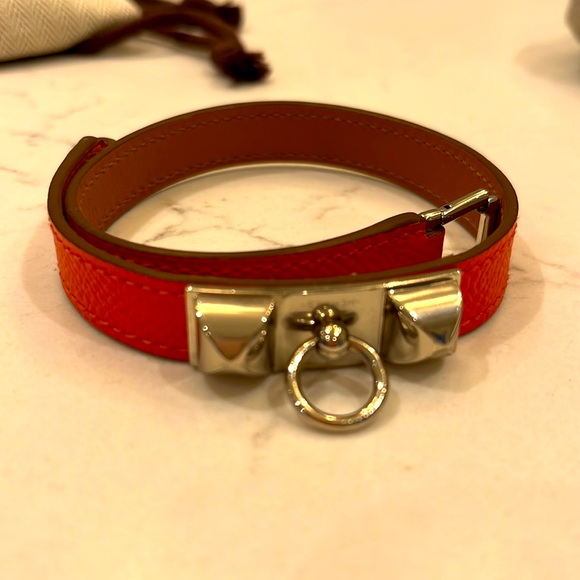 🔥🔥Hermes Rivale Double Tour Bracelet in signature Orange/ plastic on hardware! - Picture 5 of 10
